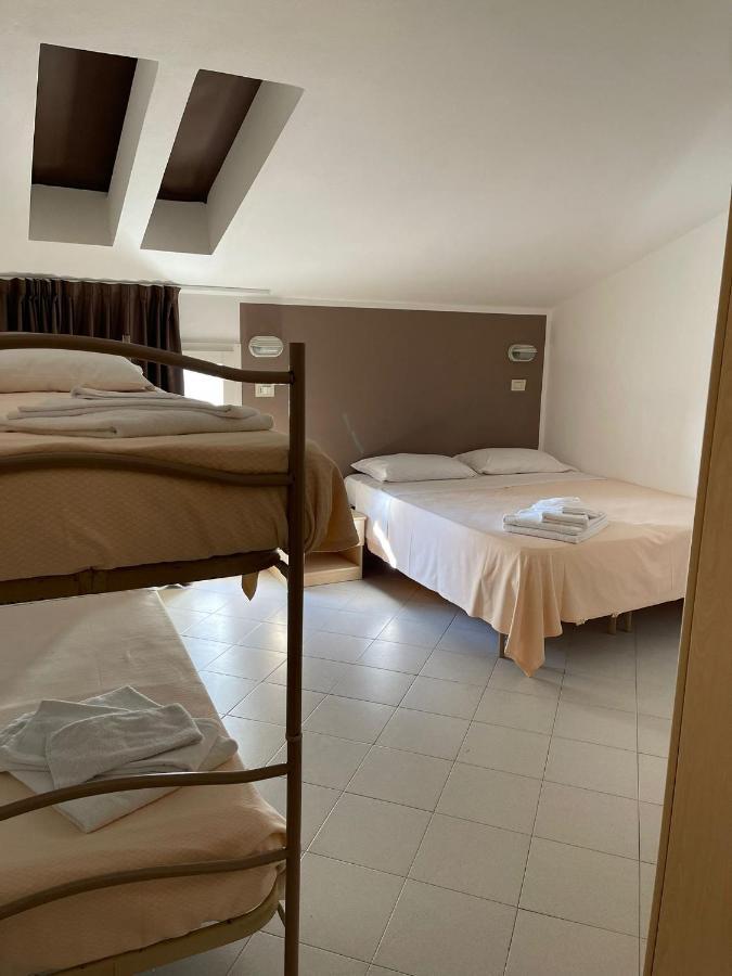 Hotel Ideal Rimini Esterno foto