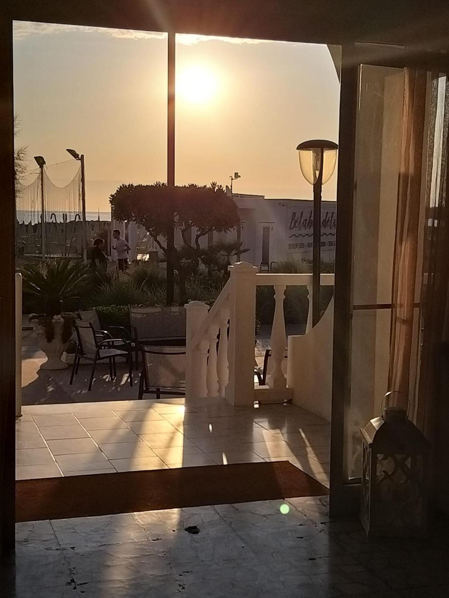 Hotel Ideal Rimini Esterno foto