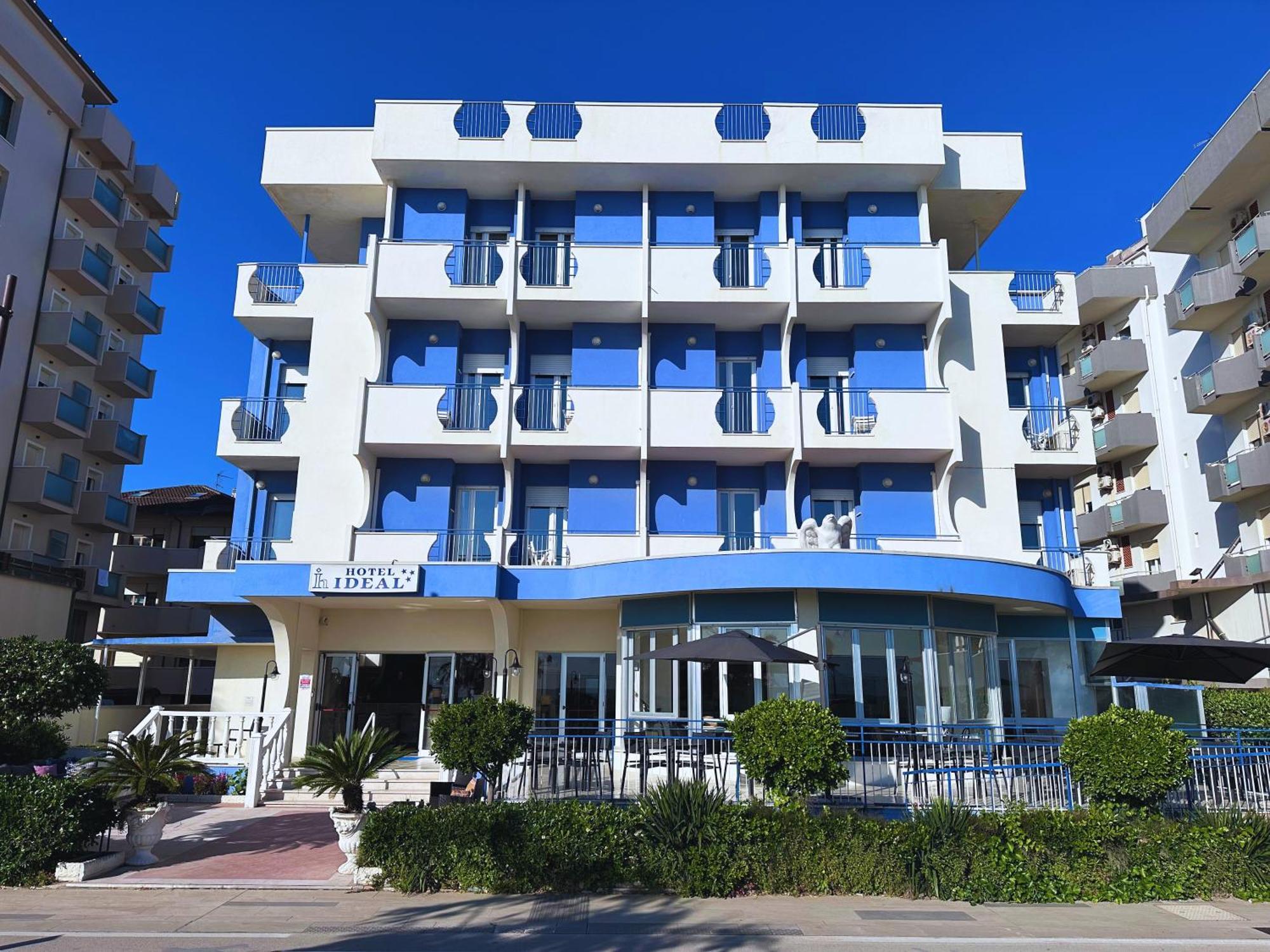 Hotel Ideal Rimini Esterno foto
