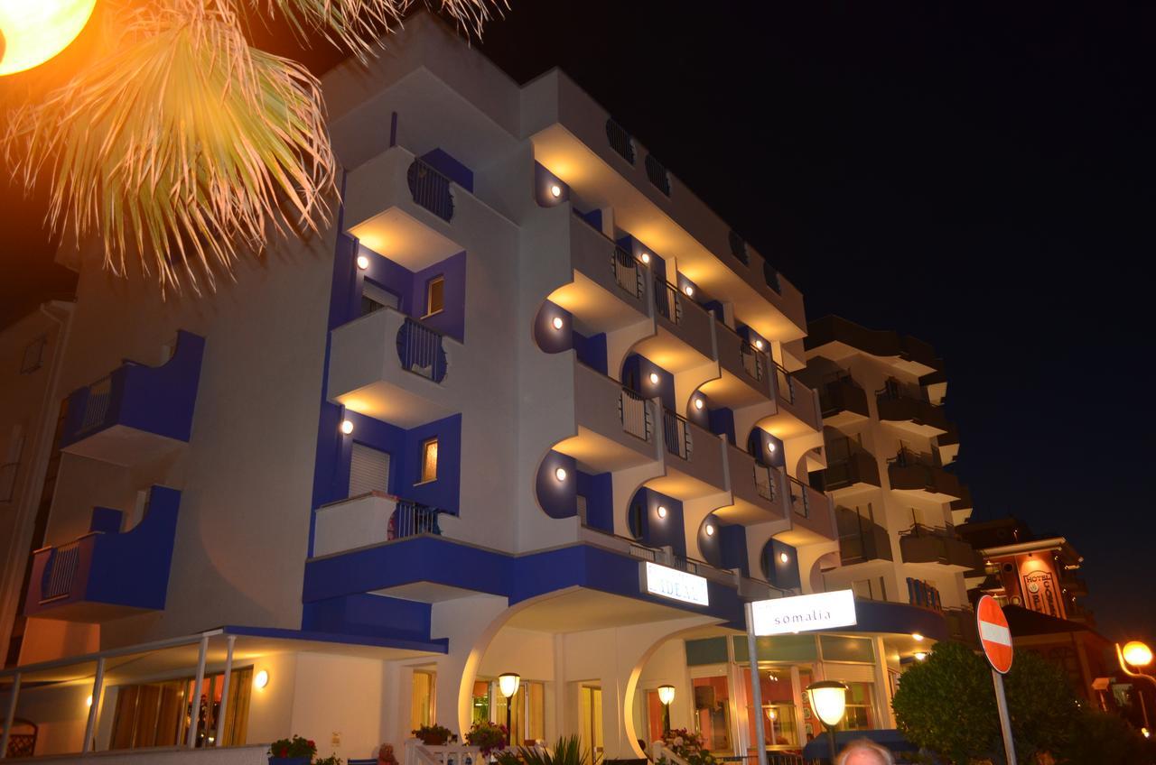 Hotel Ideal Rimini Esterno foto